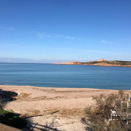 In La Marinedda Feriehus Isola Rossa (Sassari)
