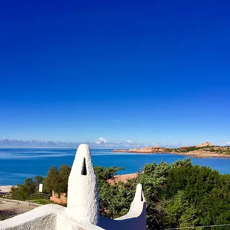 בית נופש In La Marinedda איזולה רוסה